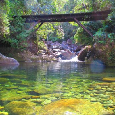 Um Dia de Aventura no Parque Nacional de Itatiaia: Trilhas, Picos e Cachoeiras